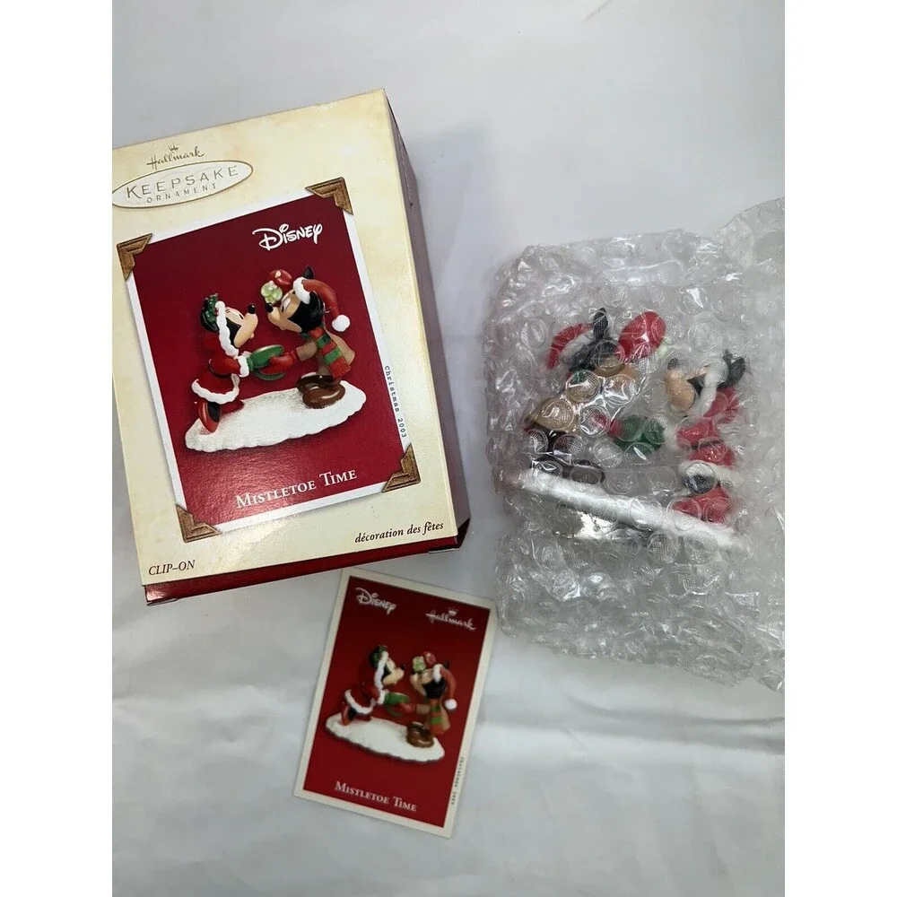 2003 HALLMARK KEEPSAKE ORNAMENT MISTLETOE TIME DISNEY MICKEY & MINNIE MOUSE Love